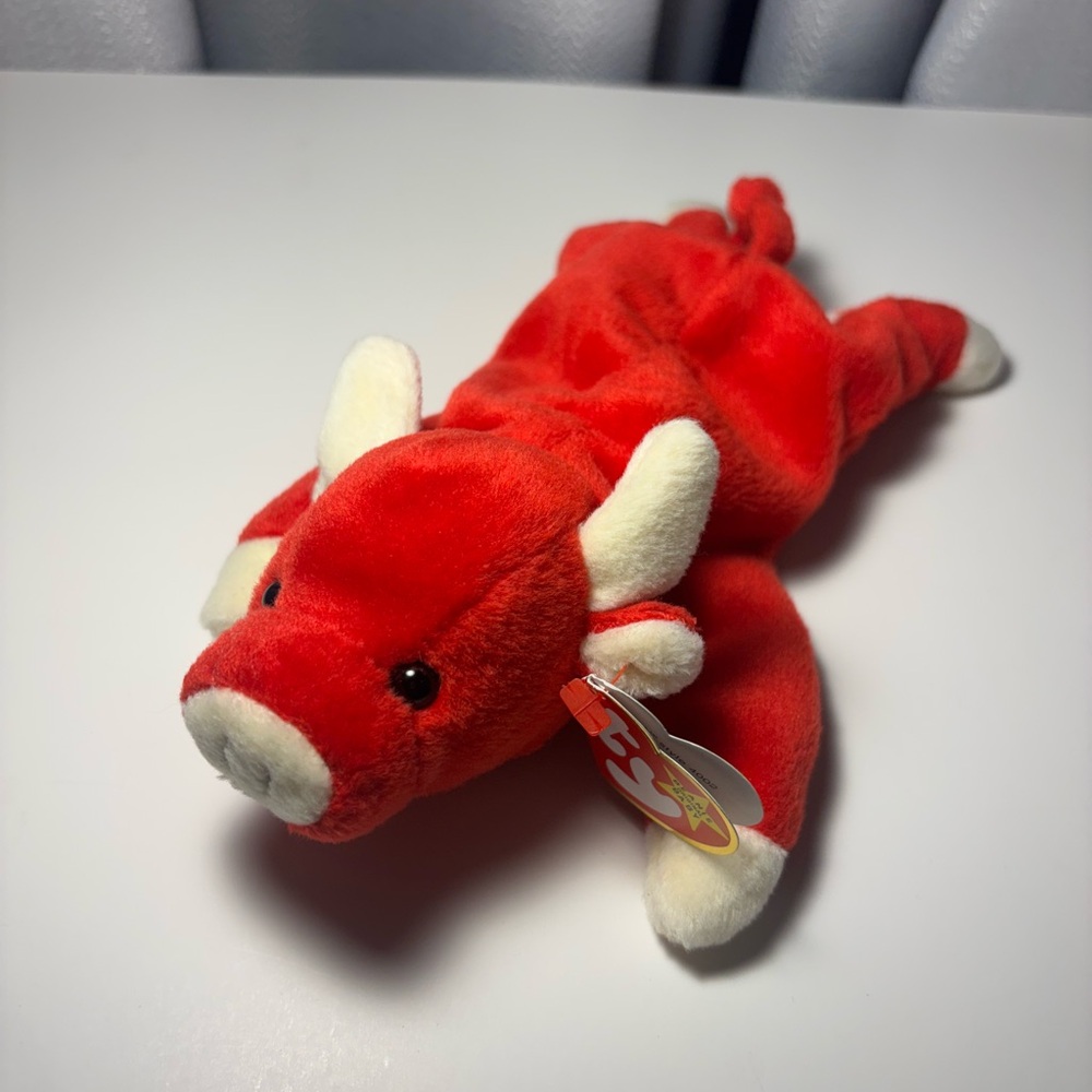 Ty Beanie Babies Snort the Red Plush Bull